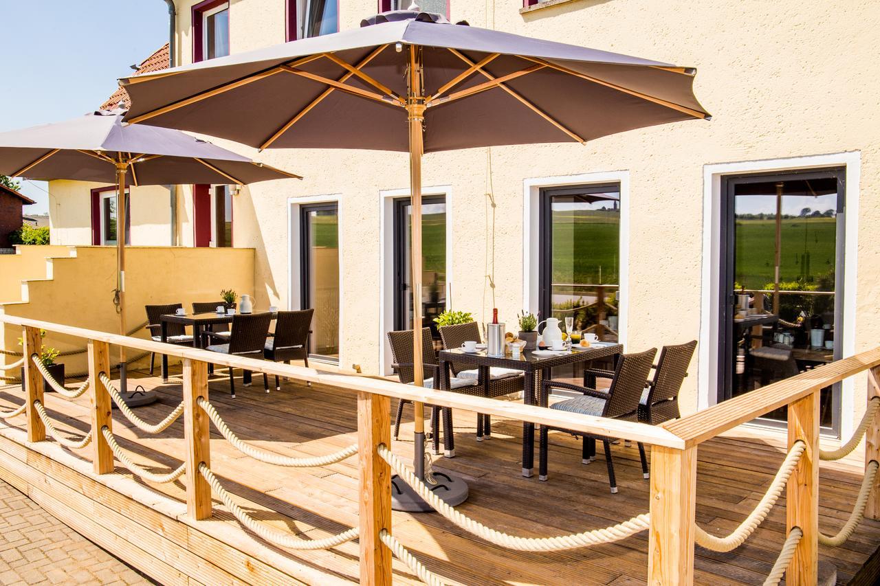 Pension Zum Riedensee Bastorf Bagian luar foto