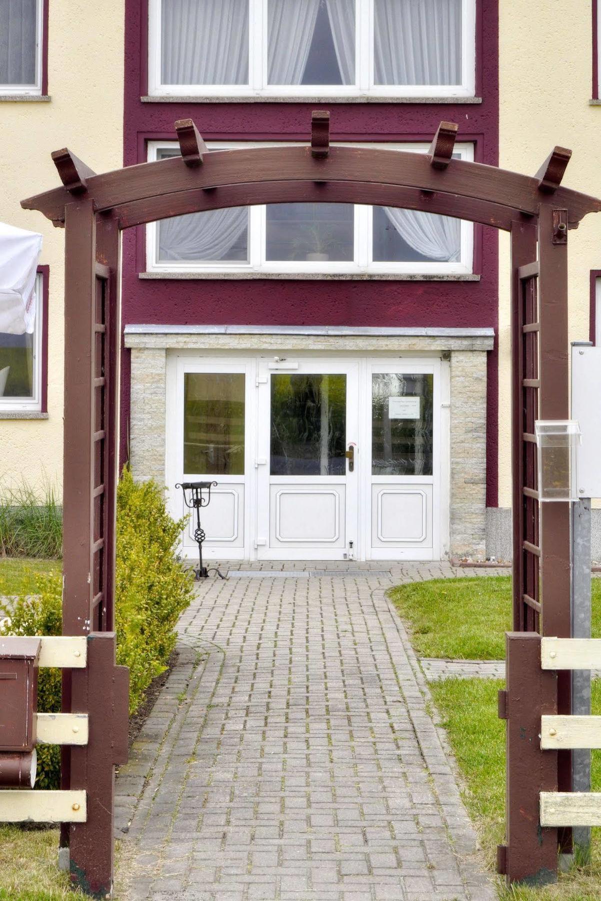 Pension Zum Riedensee Bastorf Bagian luar foto